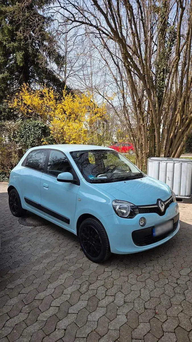 Second-hand Renault Twingo Experience 69 CP (50 kW) 2016 Albastru Hatchback