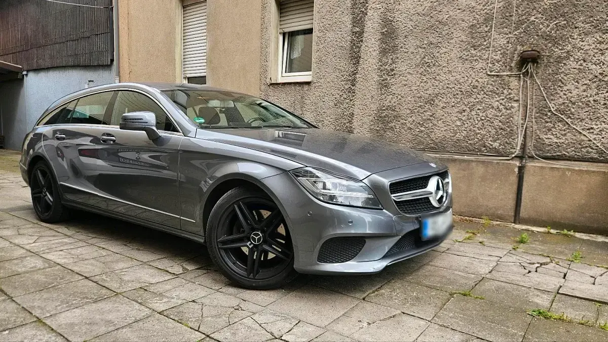 Gebraucht Mercedes CLS220 170 PS (125 kW) 2016 Grau Coupé
