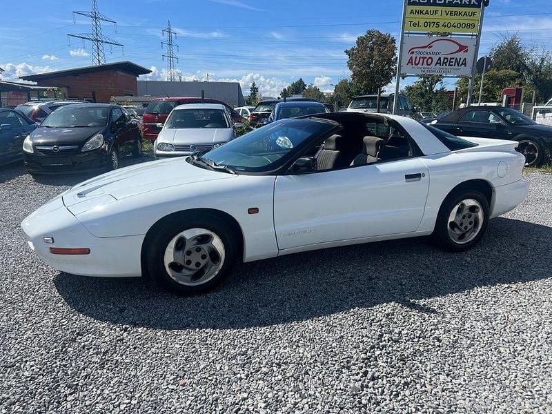 Weiß Gebraucht 1994 Pontiac Firebird Coupé | 5.990 € - Bild 1/4