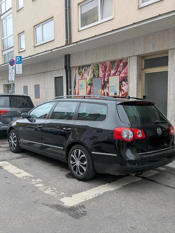Usata VW Passat 140 CV (102 kW) 2009 Nero Station wagon