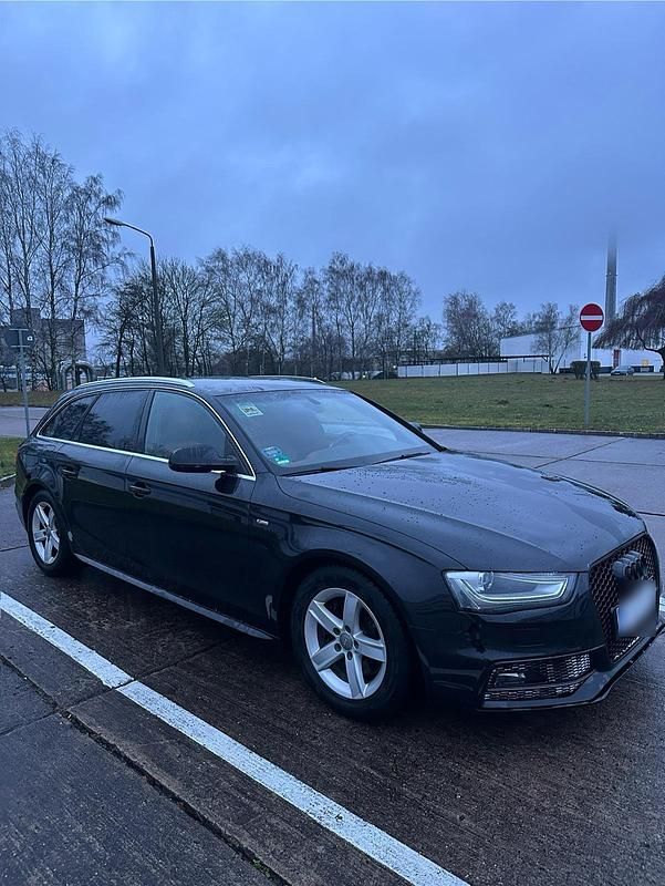 Gebraucht Audi A4 S-Line 143 PS (105 kW) 2013 Schwarz Kombi