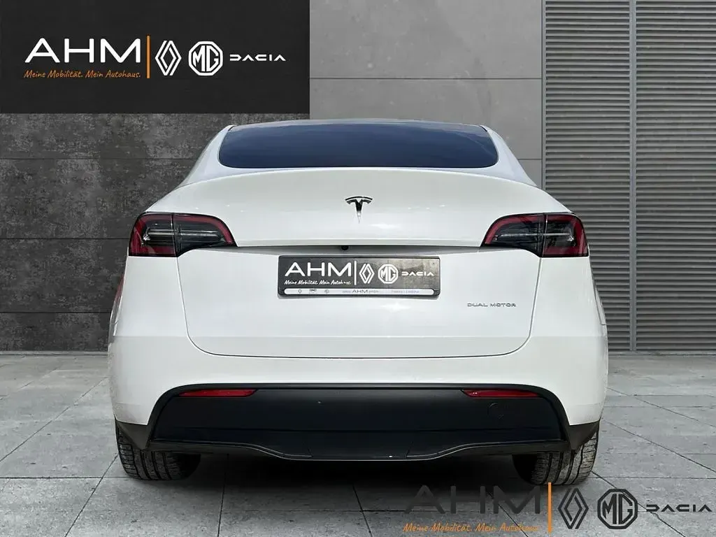 Gebraucht Tesla Model Y 344 kW (468 PS) 2023 Weiß SUV
