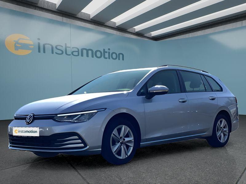 Silber Gebraucht 2021 VW Golf VIII Kombi | 21.749 € (Guter Preis) - Bild 1/4