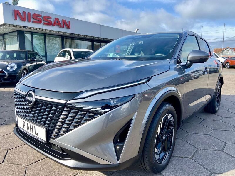 Dark grey Gebraucht 2024 Nissan Qashqai 360º SUV | 31.990 € (Etwas zu teuer) - Bild 1/4