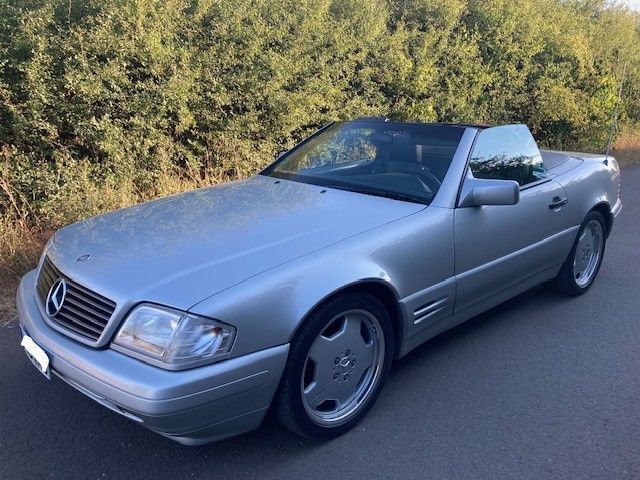 Silber Gebraucht 1996 Mercedes SL320 Cabrio | 36.900 € - Bild 1/4