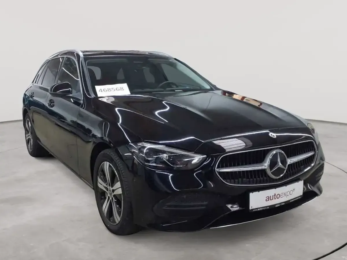 Gebraucht Mercedes C300e Avantgarde 204 PS (150 kW) 2023 Kombi