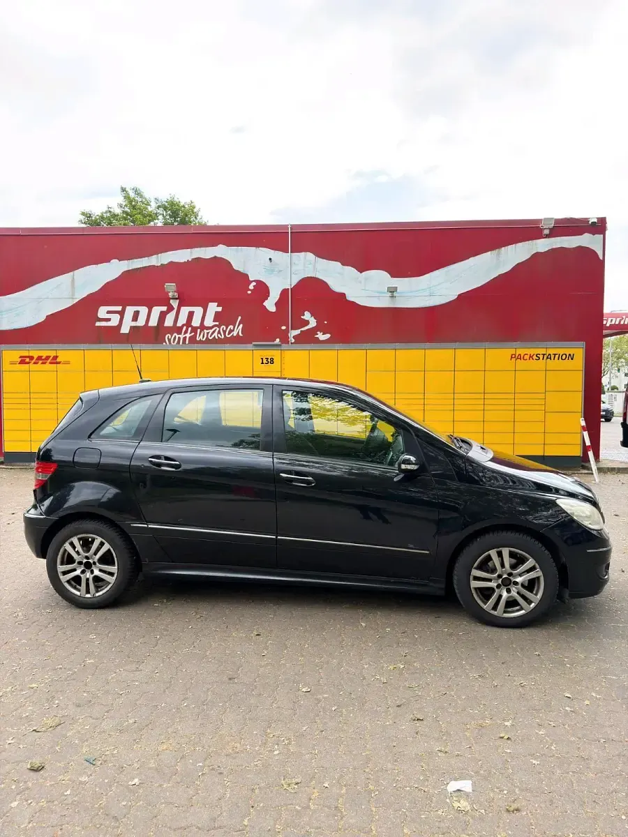 Gebraucht Mercedes B180 109 PS (80 kW) 2007 Schwarz Van / Kleinbus