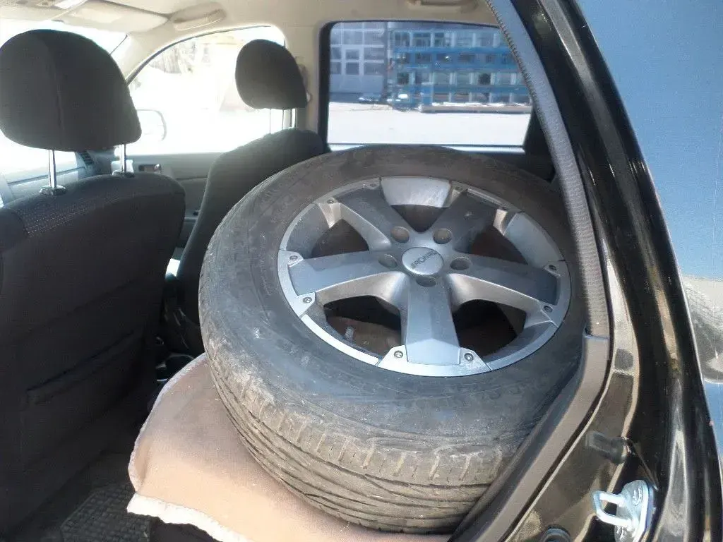 Second-hand Daihatsu Terios 105 CP (77 kW) 2007 Negru SUV