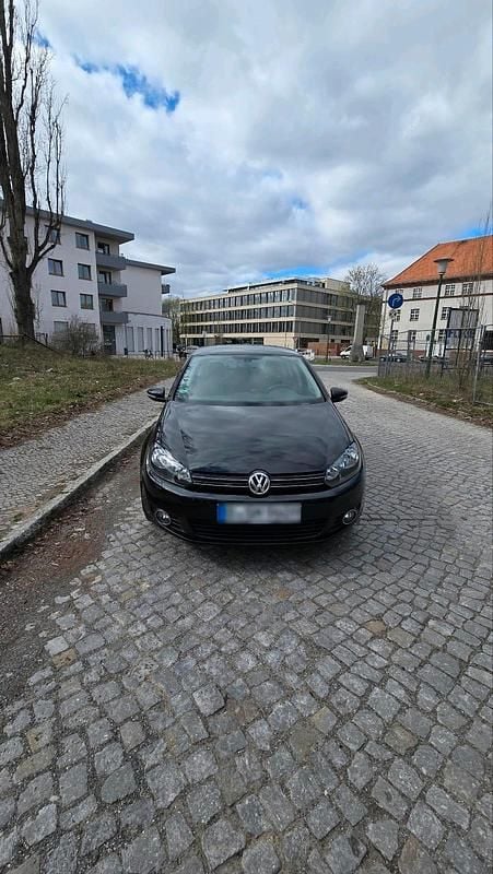 Gebraucht VW Golf VI Style 122 PS (89 kW) 2011 Schwarz Kleinwagen
