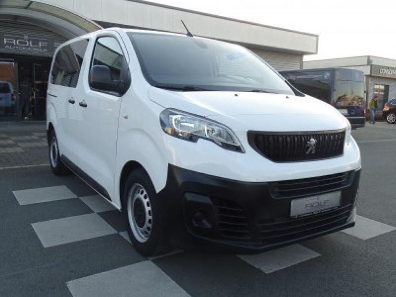 Gebraucht Peugeot Expert 120 PS (88 kW) 2022 Weiß lack weiss banquise/typ aussenverkl Van