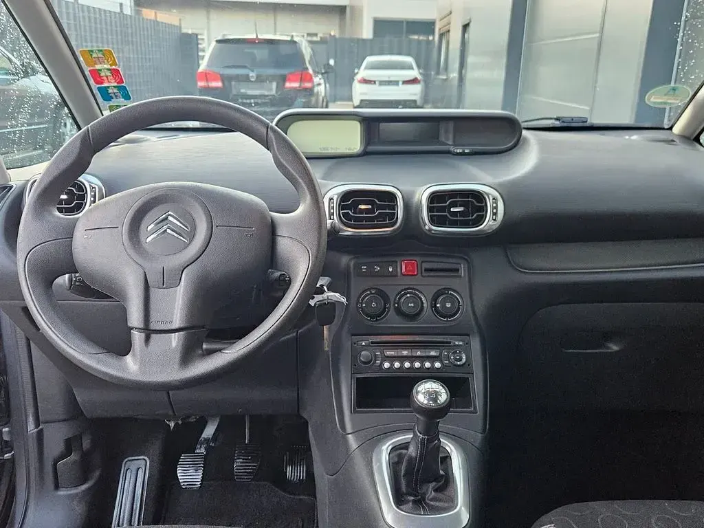 Gebraucht Citroën C3 Tendance 95 PS (69 kW) 2011 Grau Van / Kleinbus