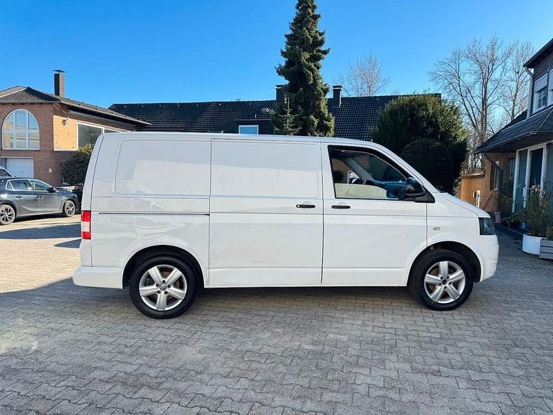Gebraucht VW Transporter 102 PS (75 kW) 2014 Weiß Van