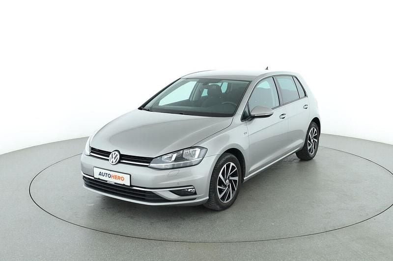 Silber Gebraucht 2018 VW Golf VII Join Limousine | 13.190 € (Guter Preis) - Bild 1/3