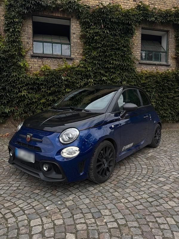 Blau Gebraucht 2021 Abarth 595 Kleinwagen | 16.999 € (Superpreis) - Bild 1/4