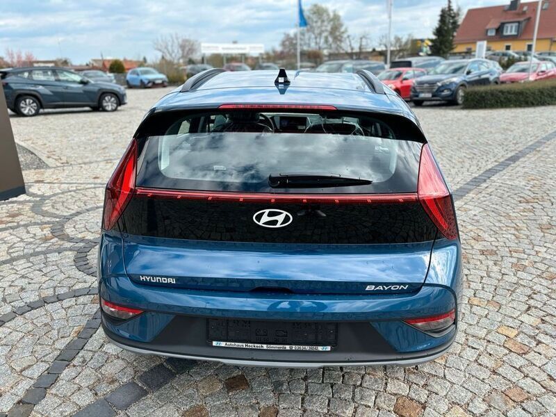 Gebraucht Hyundai Bayon Trend 101 PS (74 kW) 2025 Blau SUV