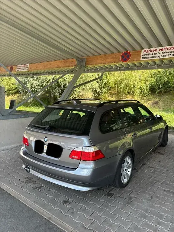 Używany BMW 520 184 KM (135 kW) 2009 Srebrny Kombi