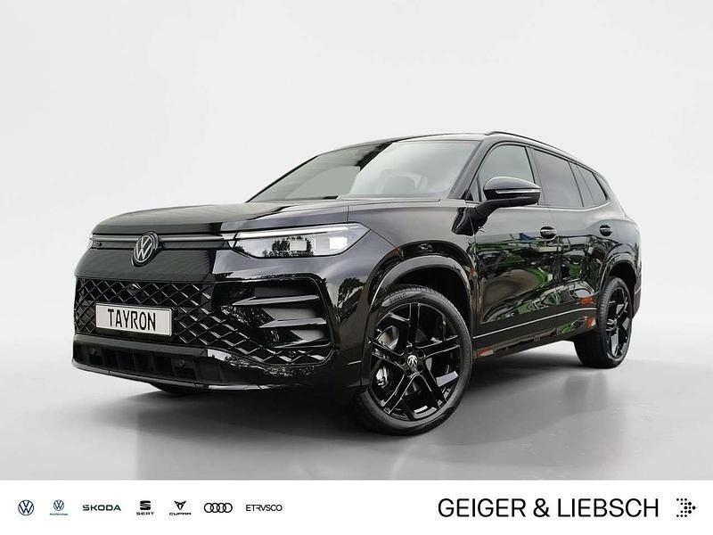 Grenadillschwarz metallic Neu 2025 VW Tayron R-line SUV | 64.990 € (Teuer) - Bild 1/4
