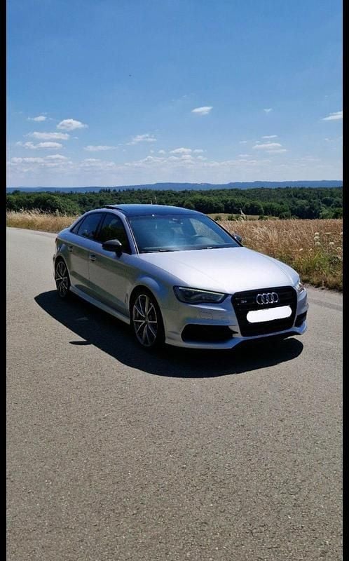 Silber Gebraucht 2016 Audi S3 Sport Limousine | 23.000 € (Guter Preis) - Bild 1/4