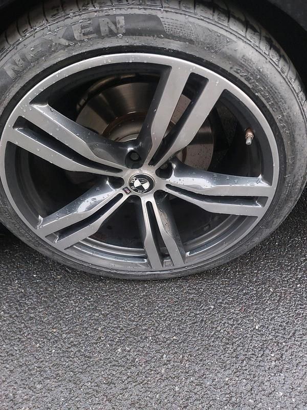 Gebraucht BMW 730 280 PS (205 kW) 2015 Schwarz Limousine