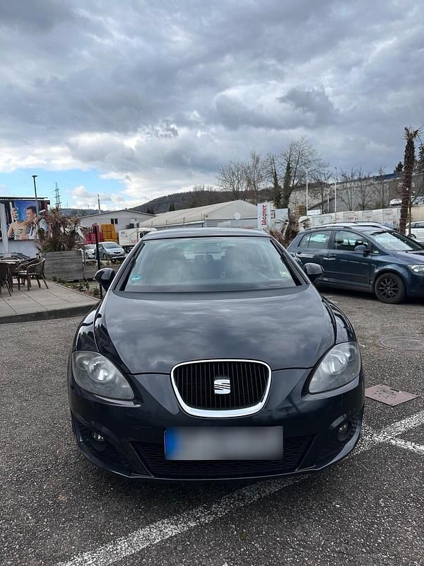 Second-hand Seat Leon 125 CP (91 kW) 2011 Negru Hatchback