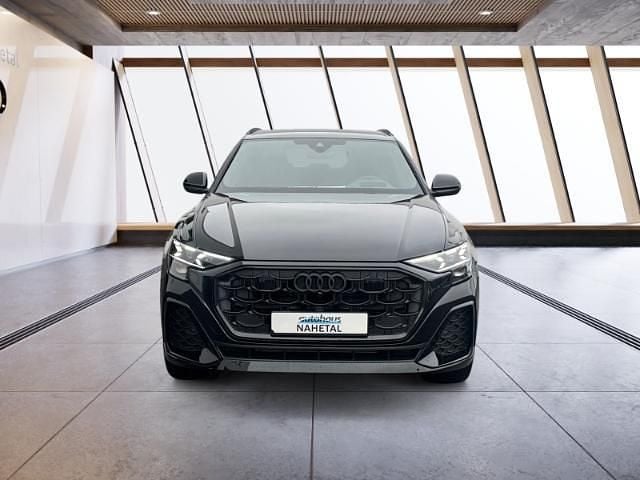 Neu Audi Q8 Business 286 PS (210 kW) 2025 Mythosschwarz metallic SUV