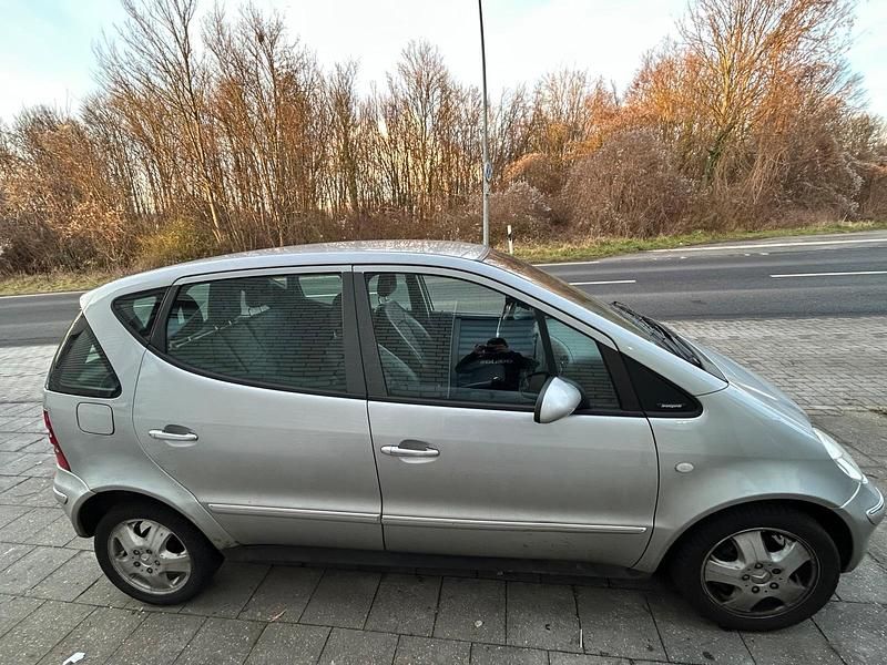 Gebraucht Mercedes A140 Avantgarde 2002 Silber Kleinwagen