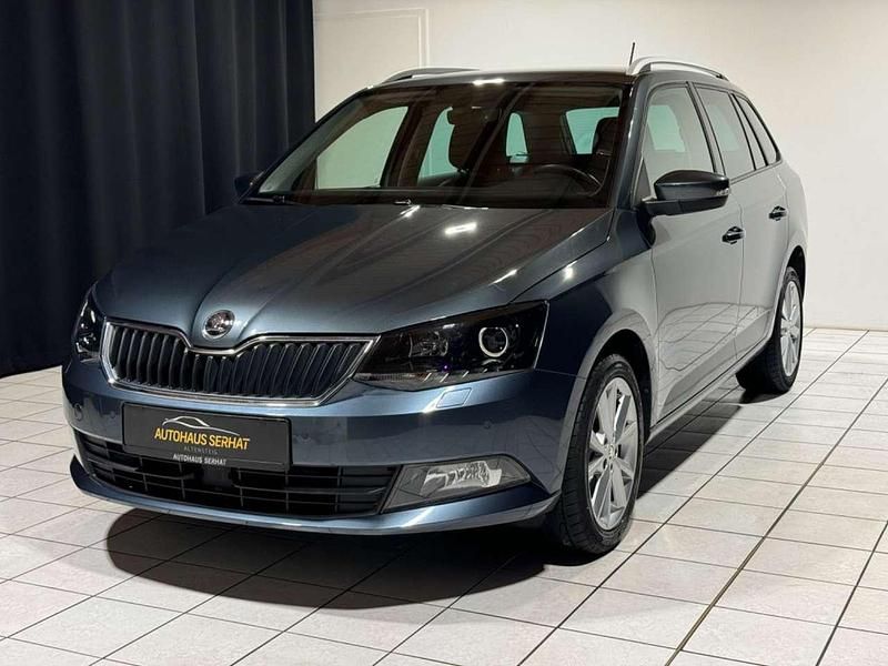 Gebraucht Skoda Fabia Joy 90 PS (66 kW) 2016 Grau Kombi