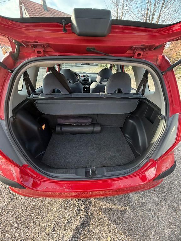 Gebraucht Honda Jazz LS 77 PS (56 kW) 2005 Rot Kleinwagen