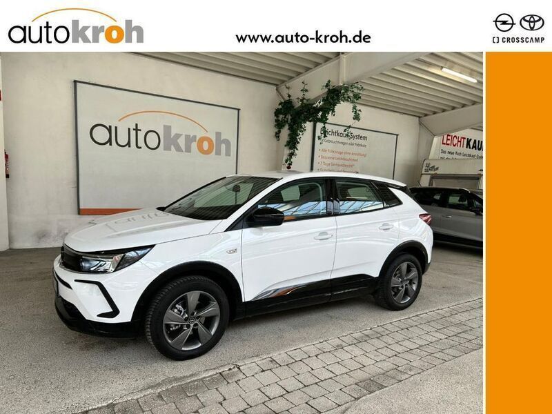 Weiß Gebraucht 2024 Opel Grandland X GS Line SUV | 25.990 € (Guter Preis) - Bild 1/4