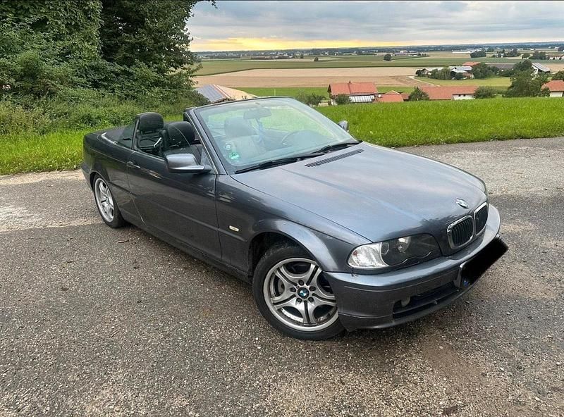Gebraucht BMW 320 170 PS (125 kW) 2002 Grau Cabrio