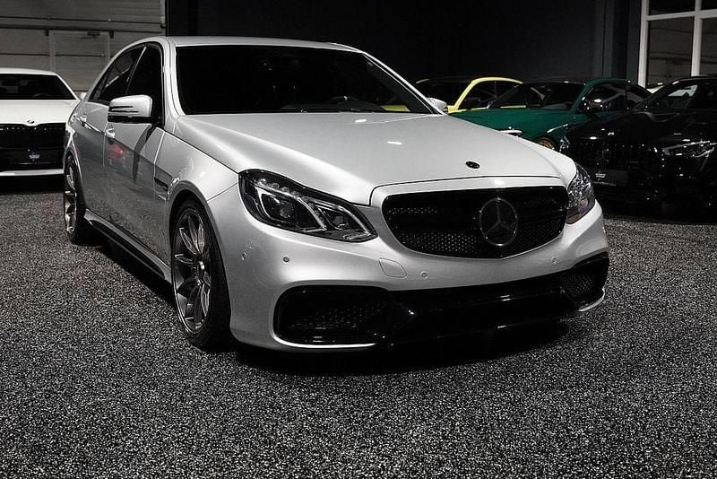Gebraucht Mercedes E63 AMG AMG 557 PS (409 kW) 2013 Silber Limousine