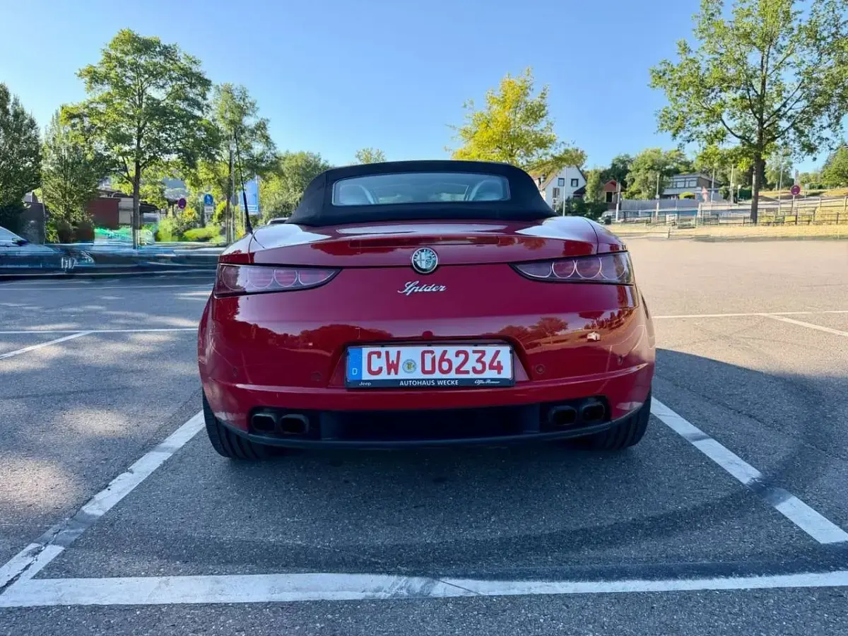 Gebraucht Alfa Romeo Spider 200 PS (147 kW) 2008 Rot Cabrio