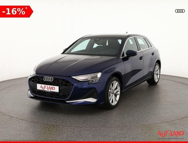 Blau Neu 2025 Audi A3 Limousine | 31.785 € (Superpreis) - Bild 1/4