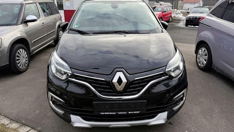 Używany Renault Captur Collection 150 KM (110 kW) 2019 Czarny SUV