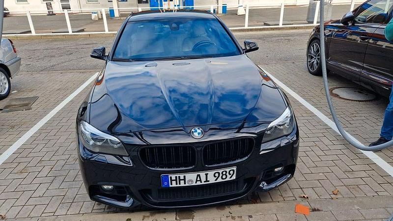 Gebraucht BMW 520 184 PS (135 kW) 2014 Schwarz Limousine