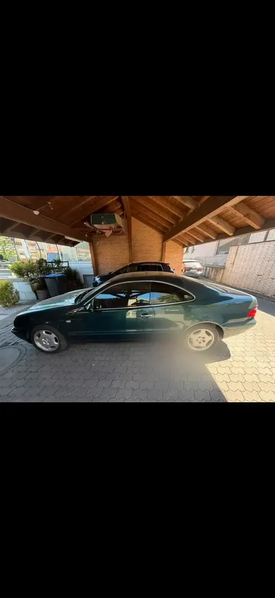 Gebraucht Mercedes CLK230 193 PS (141 kW) 1997 Grün Coupé