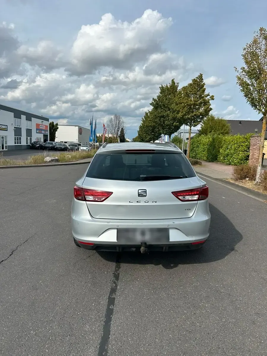 Gebraucht Seat Leon 150 PS (110 kW) 2015 Silber Kombi