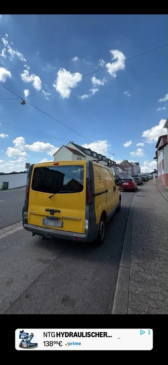 Gebraucht Opel Vivaro 82 PS (60 kW) 2004 Gelb Van / Kleinbus