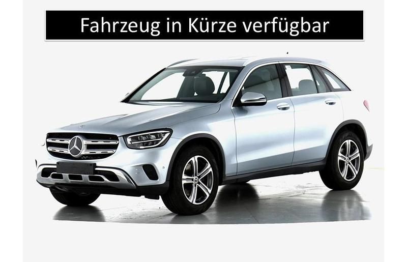 Gebraucht Mercedes GLC220 194 PS (142 kW) 2022 Hightechsilber metallic SUV