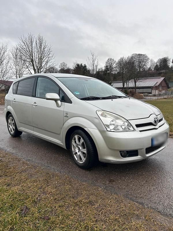 Gebraucht Toyota Corolla 177 PS (130 kW) 2007 Gold Kombi