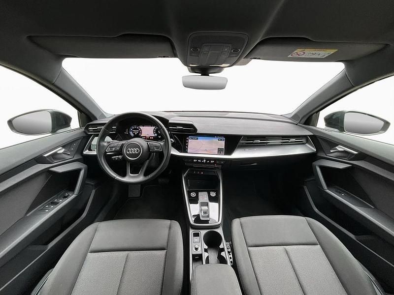 Gebraucht Audi A3 Business 150 PS (110 kW) 2023 Grau Limousine