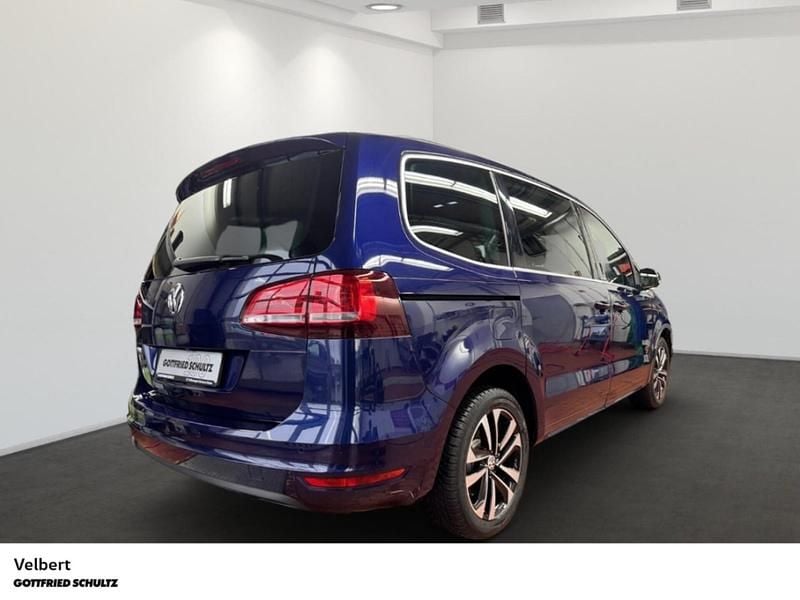 Gebraucht VW Sharan United 150 PS (110 kW) 2021 Blau Van / Kleinbus