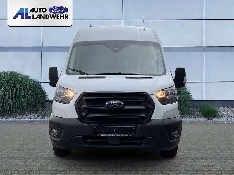 Gebraucht Ford Transit Trend 105 PS (77 kW) 2023 Weiss Van