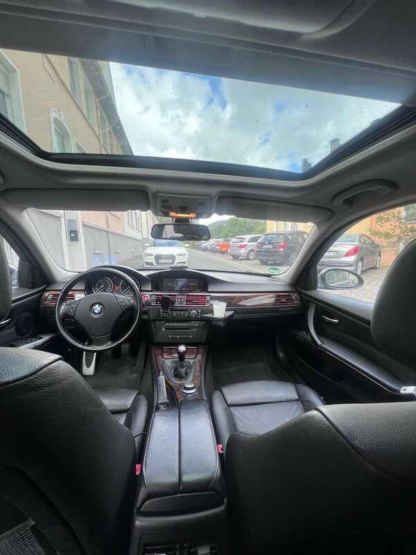 Blau Gebraucht 2008 BMW 325 Kombi | 3.500 € (Superpreis) - Bild 1/4