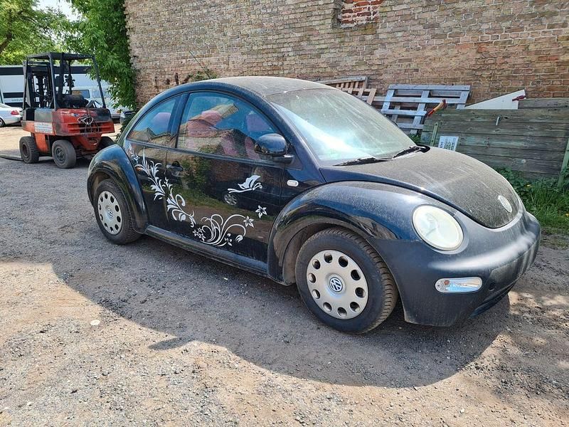 Gebraucht VW New Beetle 101 PS (74 kW) 2000 Schwarz Kleinwagen