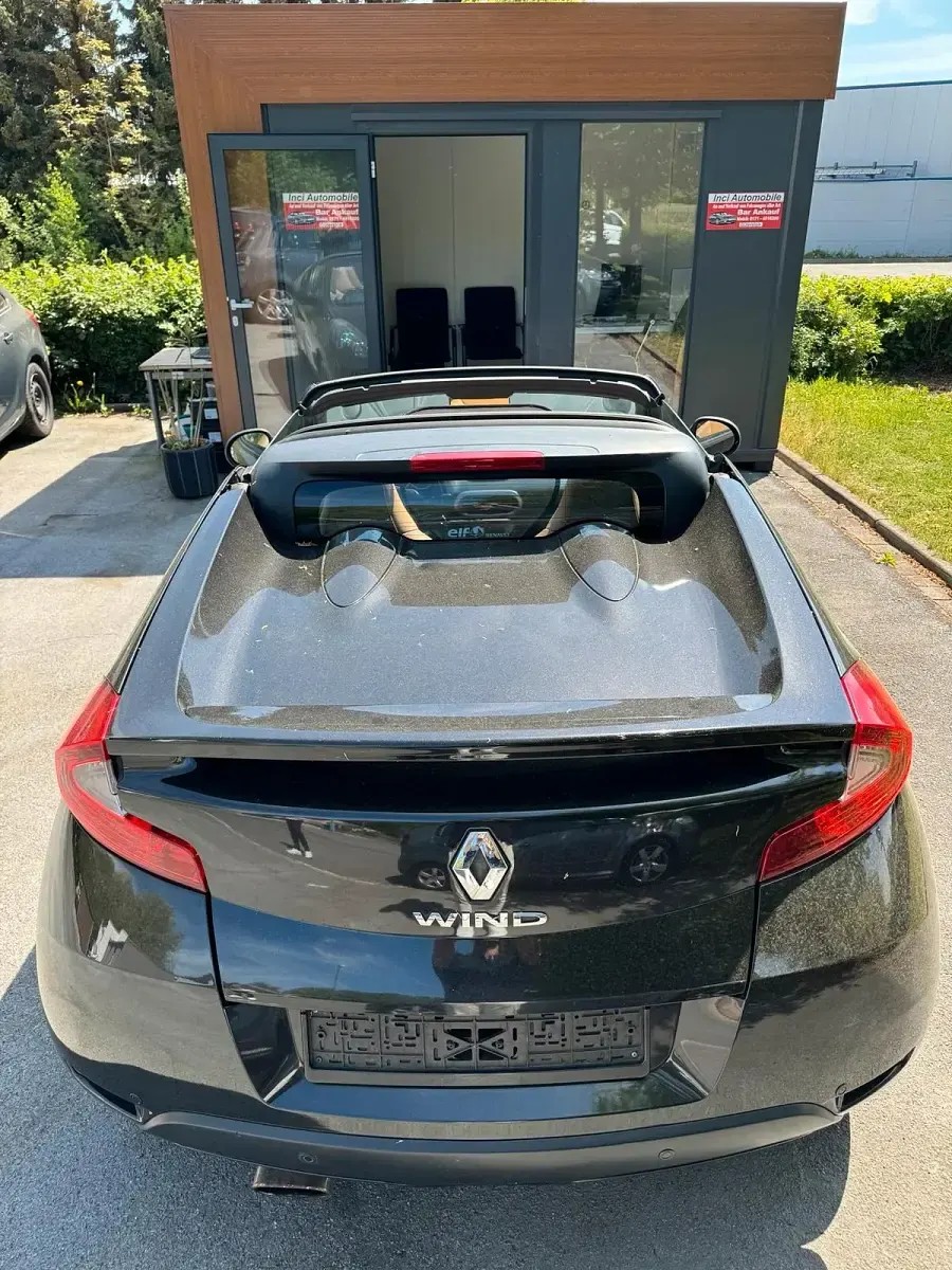 Gebraucht Renault Wind 102 PS (75 kW) 2013 Schwarz Cabrio