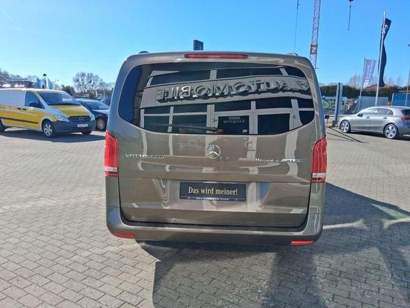 Gebraucht Mercedes Vito 163 PS (119 kW) 2016 Grau Van