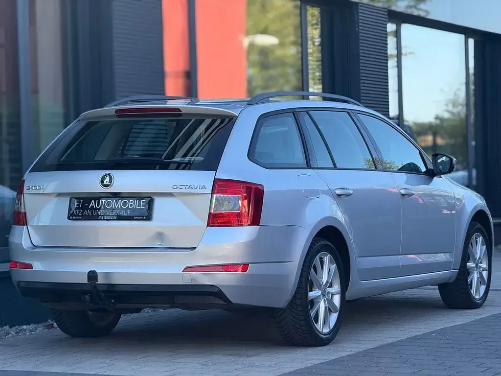 Gebraucht Skoda Octavia 179 PS (131 kW) 2017 Silber Limousine