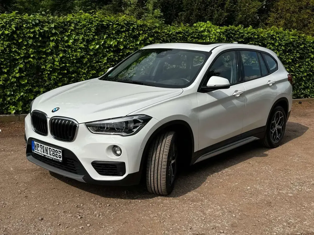 Gebraucht BMW X1 Advantage 150 PS (110 kW) 2015 Weiß SUV