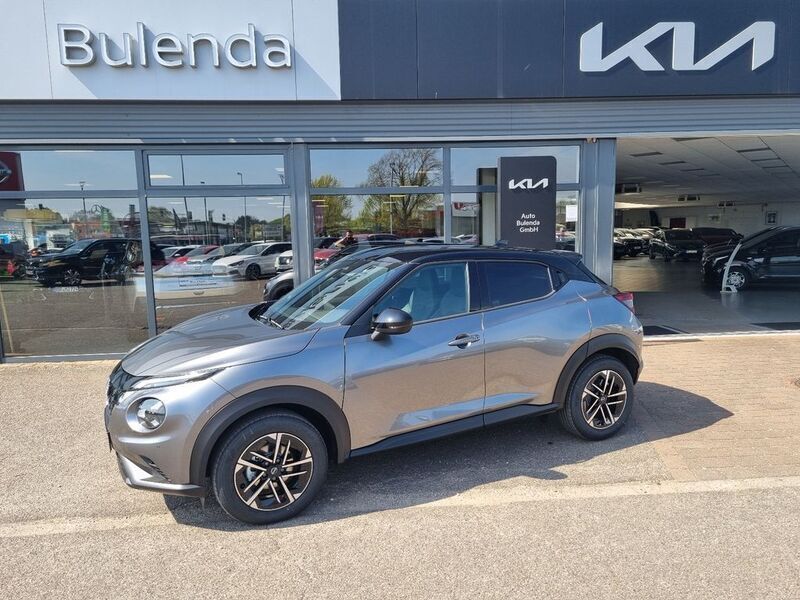 Grau Neu 2025 Nissan Juke N-Connecta SUV | 29.970 € (Fairer Preis) - Bild 1/4